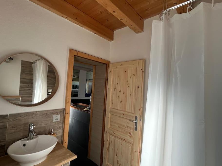 Ferienwohnung Loft Des Milans, Petit Nid Douillet Perche Sur La Campagne Ecublens  Exterior foto